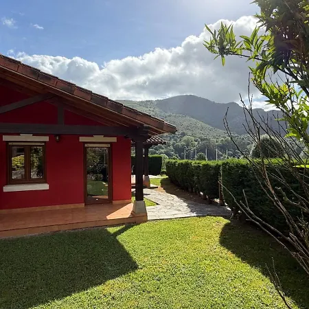 Casa El Soplao Del Nansa Дом отдыха *